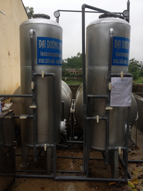 thiết bị lọc nước giếng khoan chuyên dùng cho các cơ sở có yêu cầu công suất lọc khoảng 7 - 10m3, thiết bị được chế tạo bởi công ty đại dương xanh